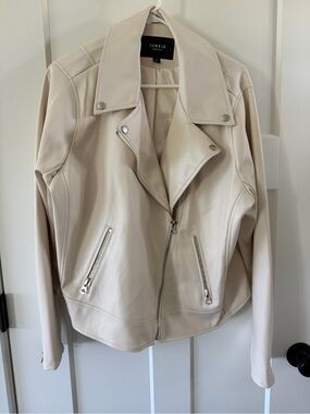 Torrid Cream Vegan Leather Moto Jacket Size 2